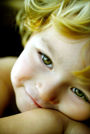 VOLVAMOS A SER NI&Ntilde;OS